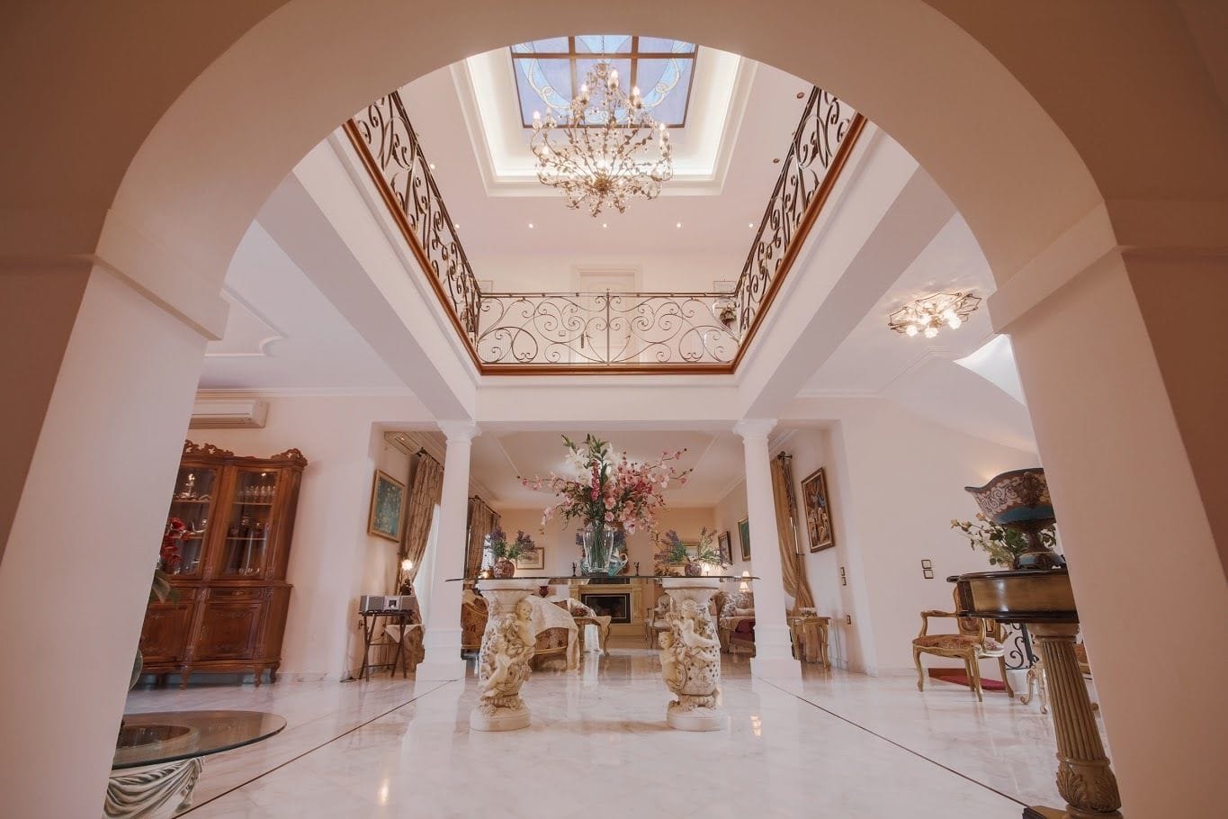 Villa Ellania
