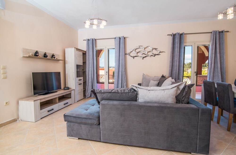 Xristiana's House by CorfuEscapes