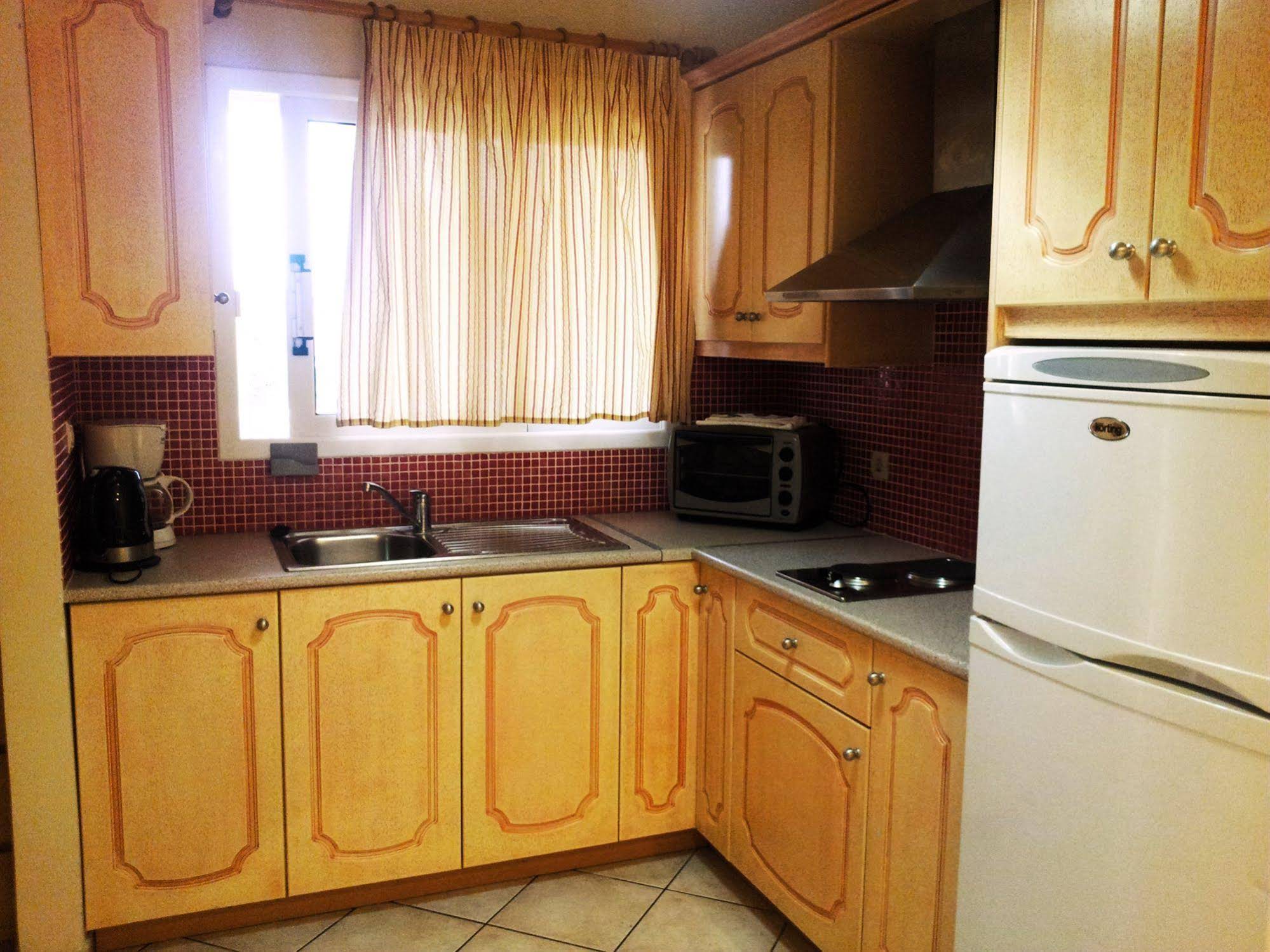 Kaloudis Apartments & Studios