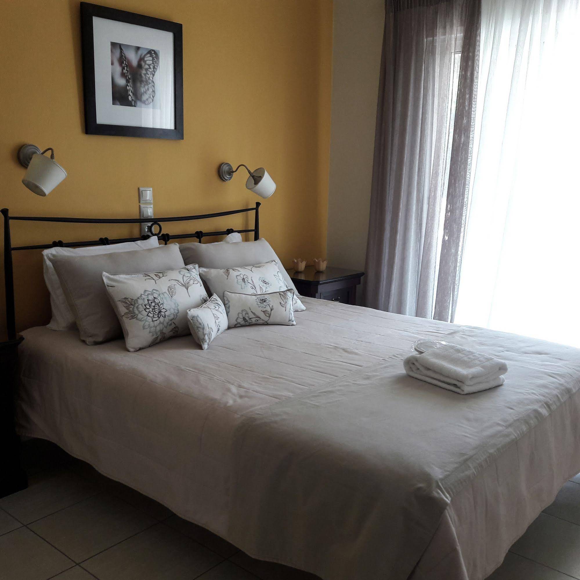 Kaloudis Apartments & Studios