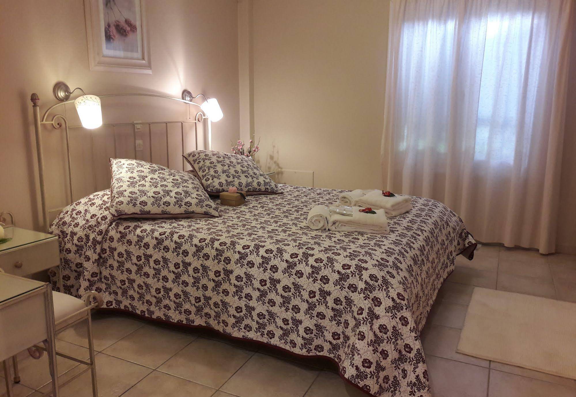 Kaloudis Apartments & Studios