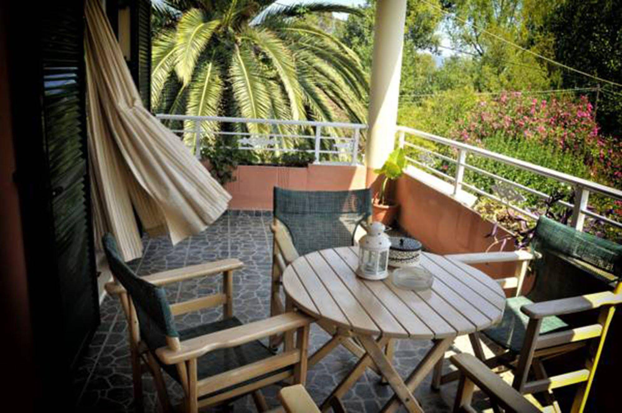 Kaloudis Apartments & Studios