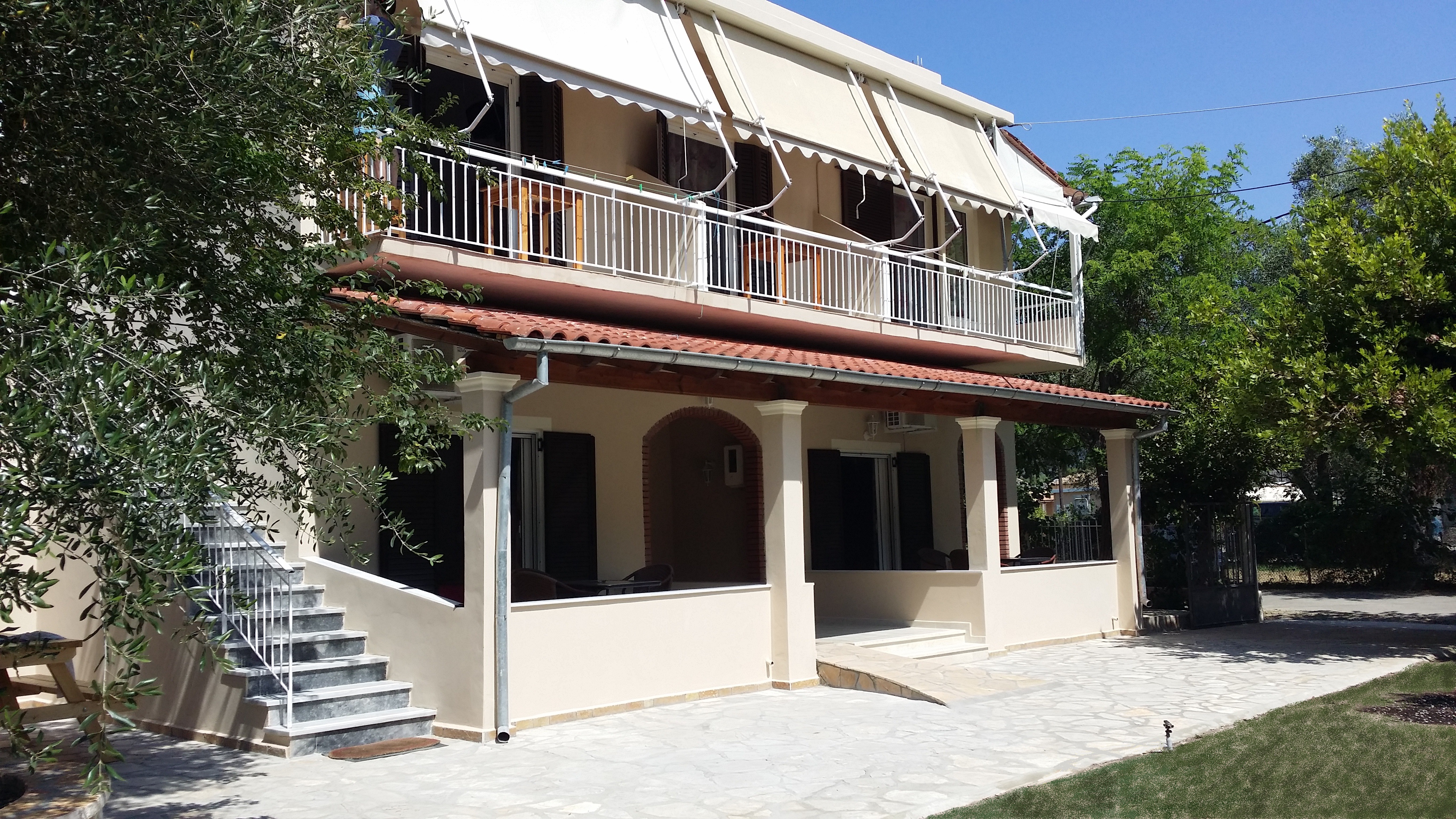 Marilena Apartments & Studios