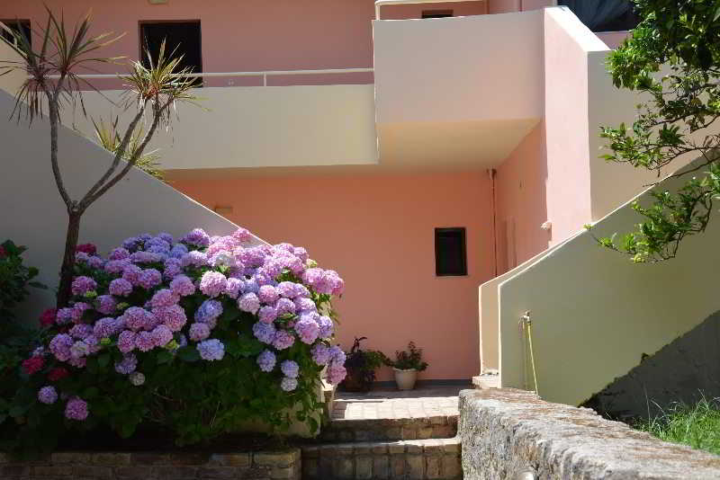Penelope Apartments