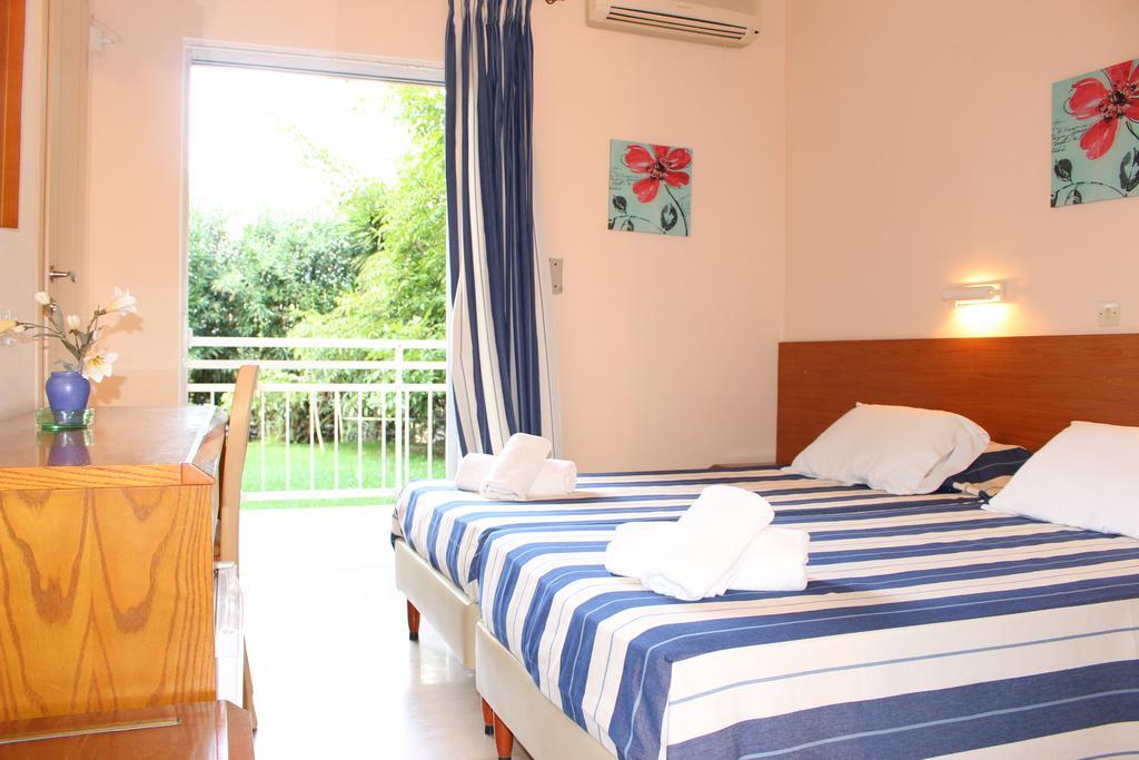 Primavera Hotel