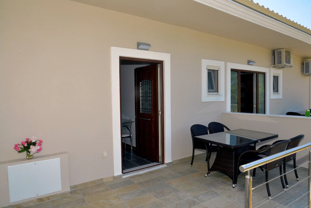 Santos Luxury Apartments