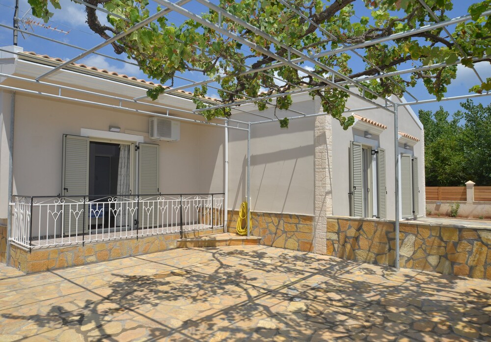 Santos Luxury Apartments