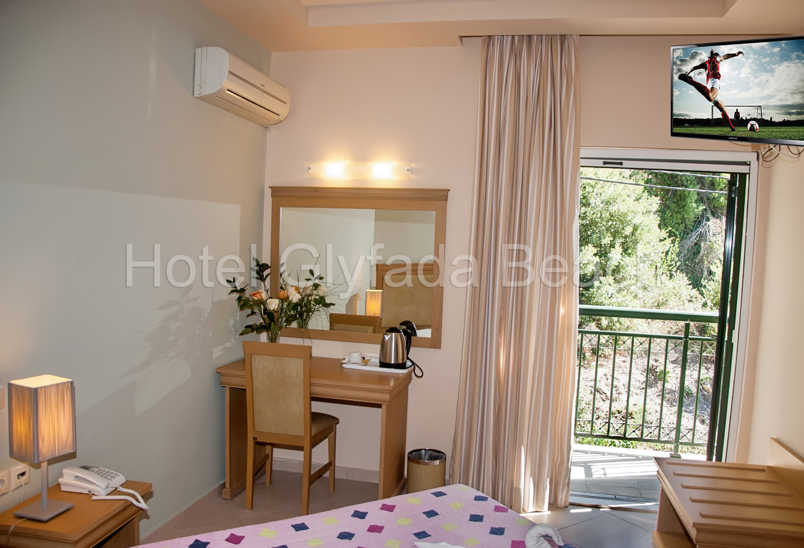 Glyfada Beach Hotel
