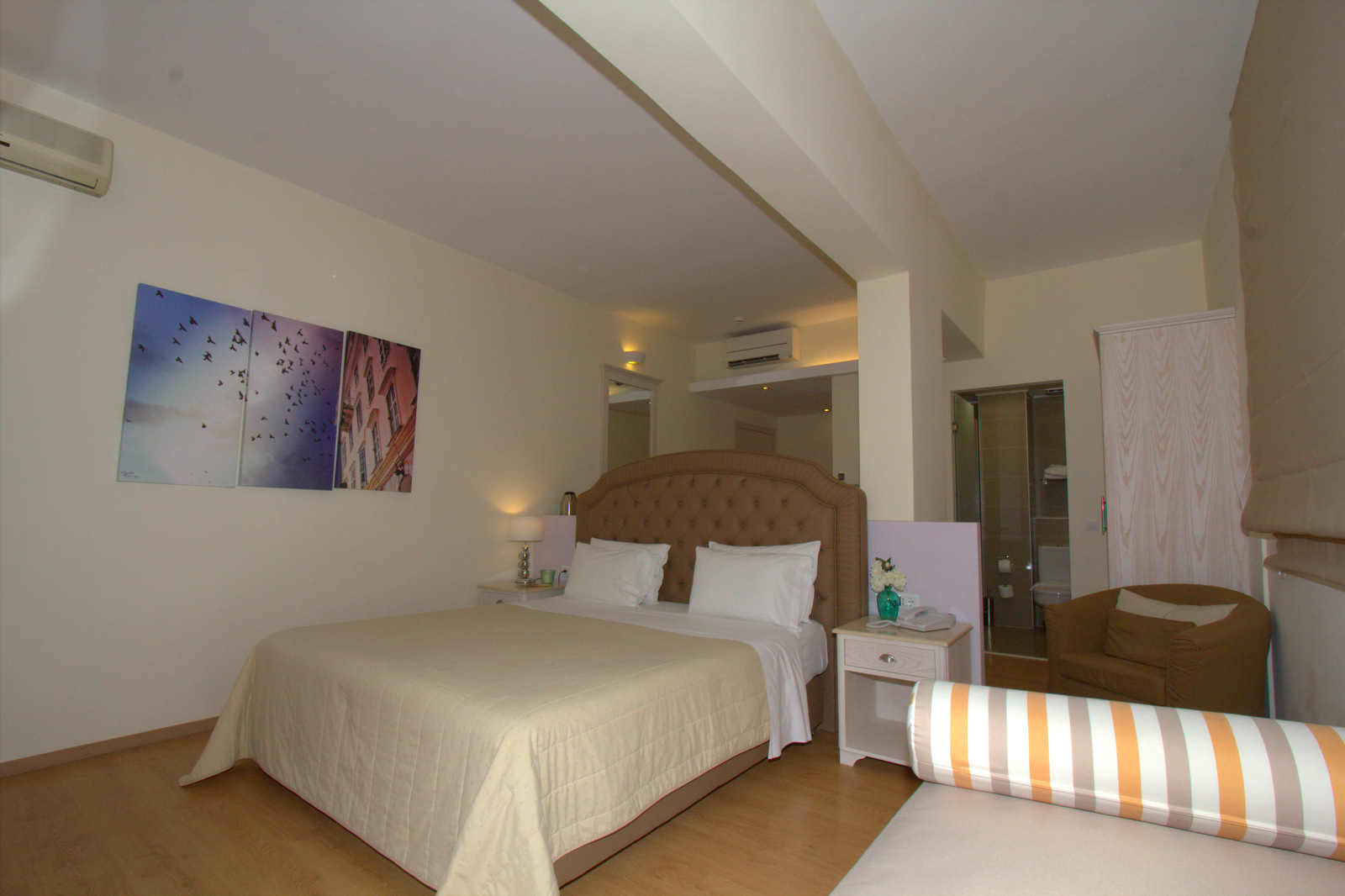 Art Hotel Debono