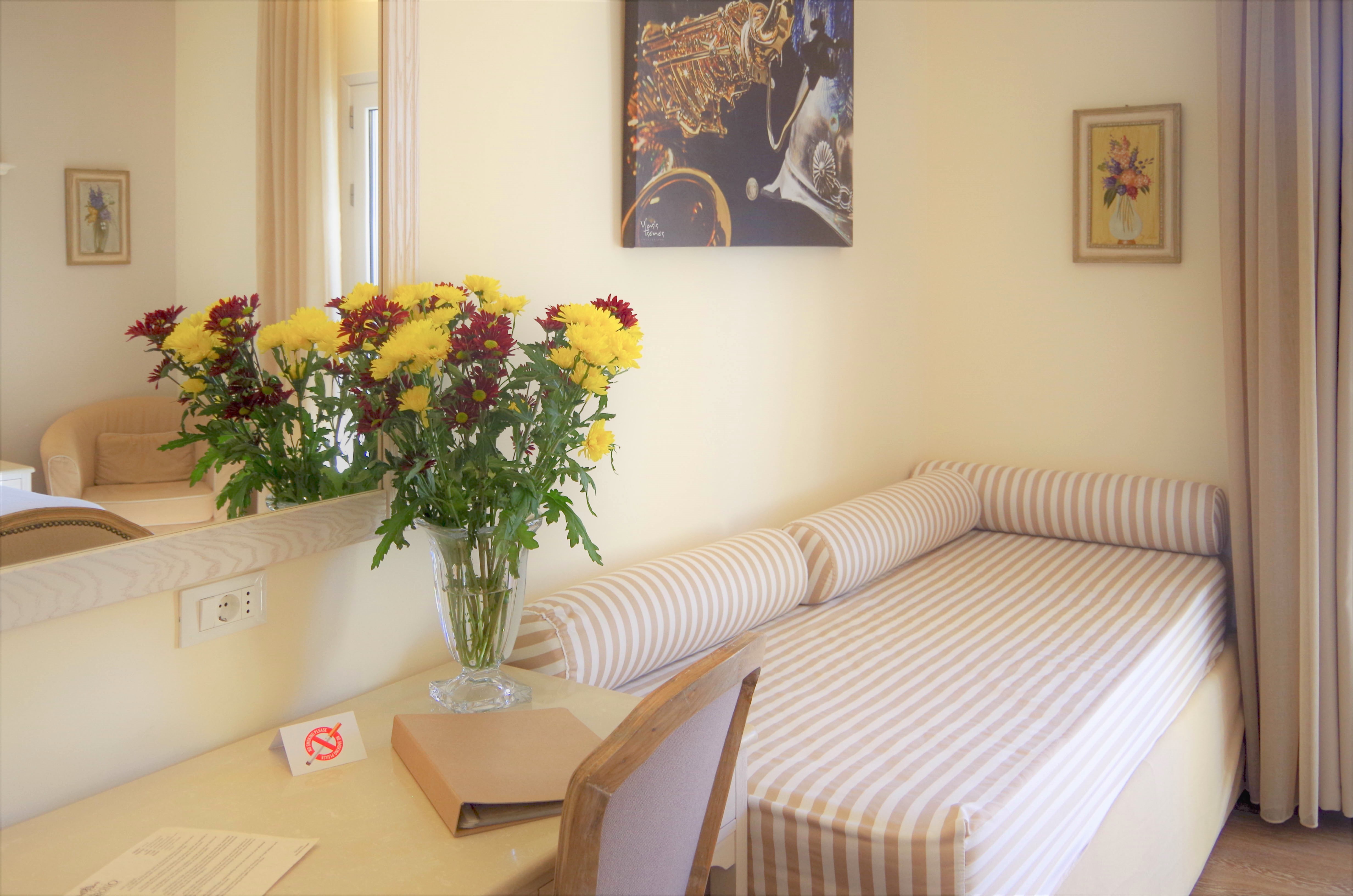 Art Hotel Debono