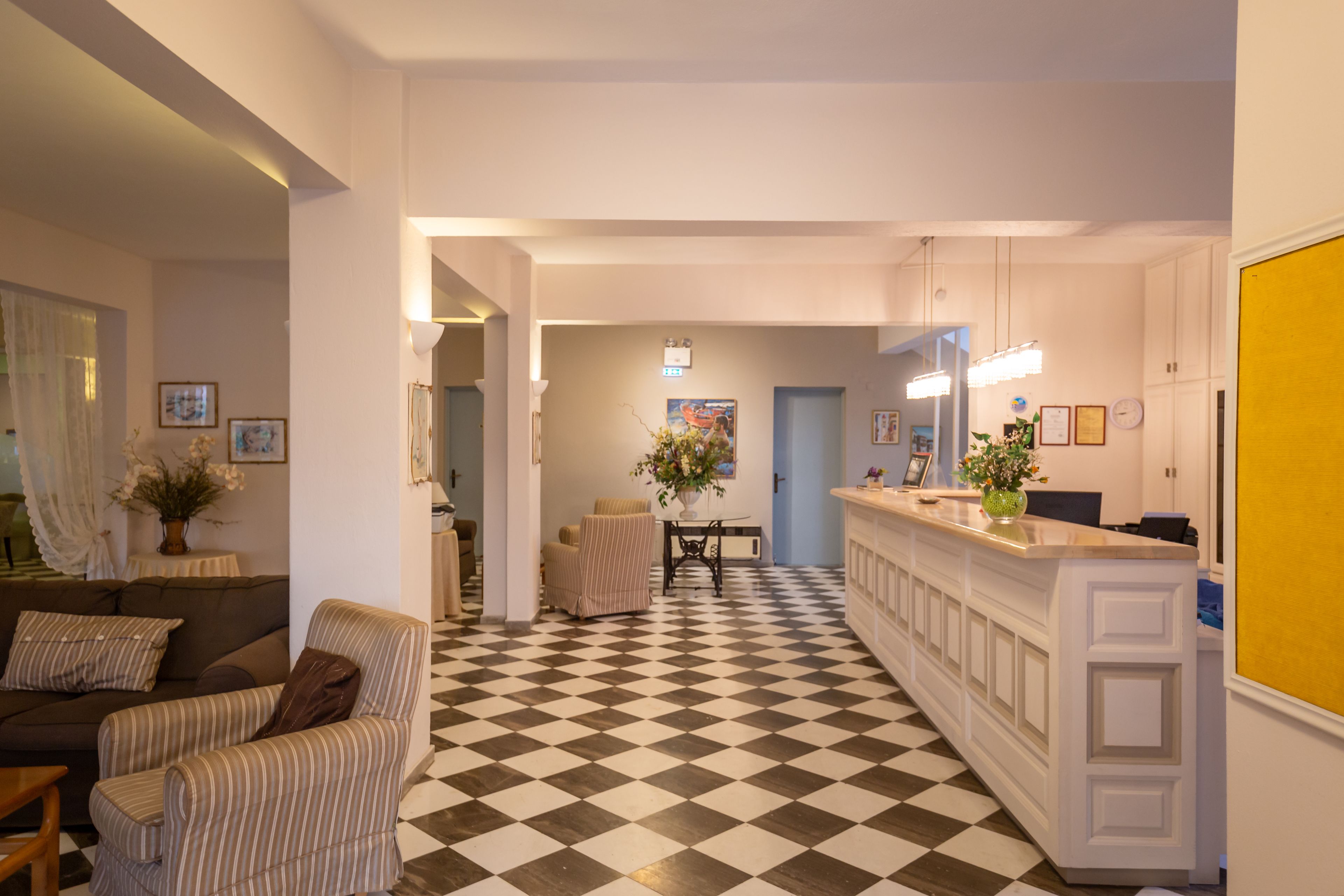 Opera Blue Hotel