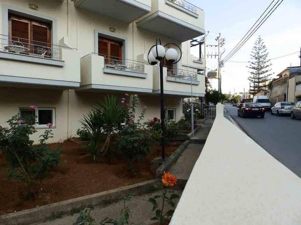Alexandra Hotel