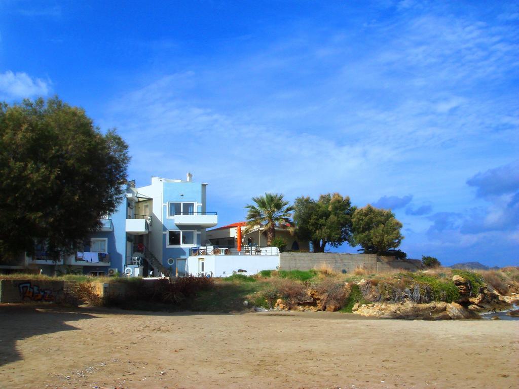 Sea Breeze Beis Apts