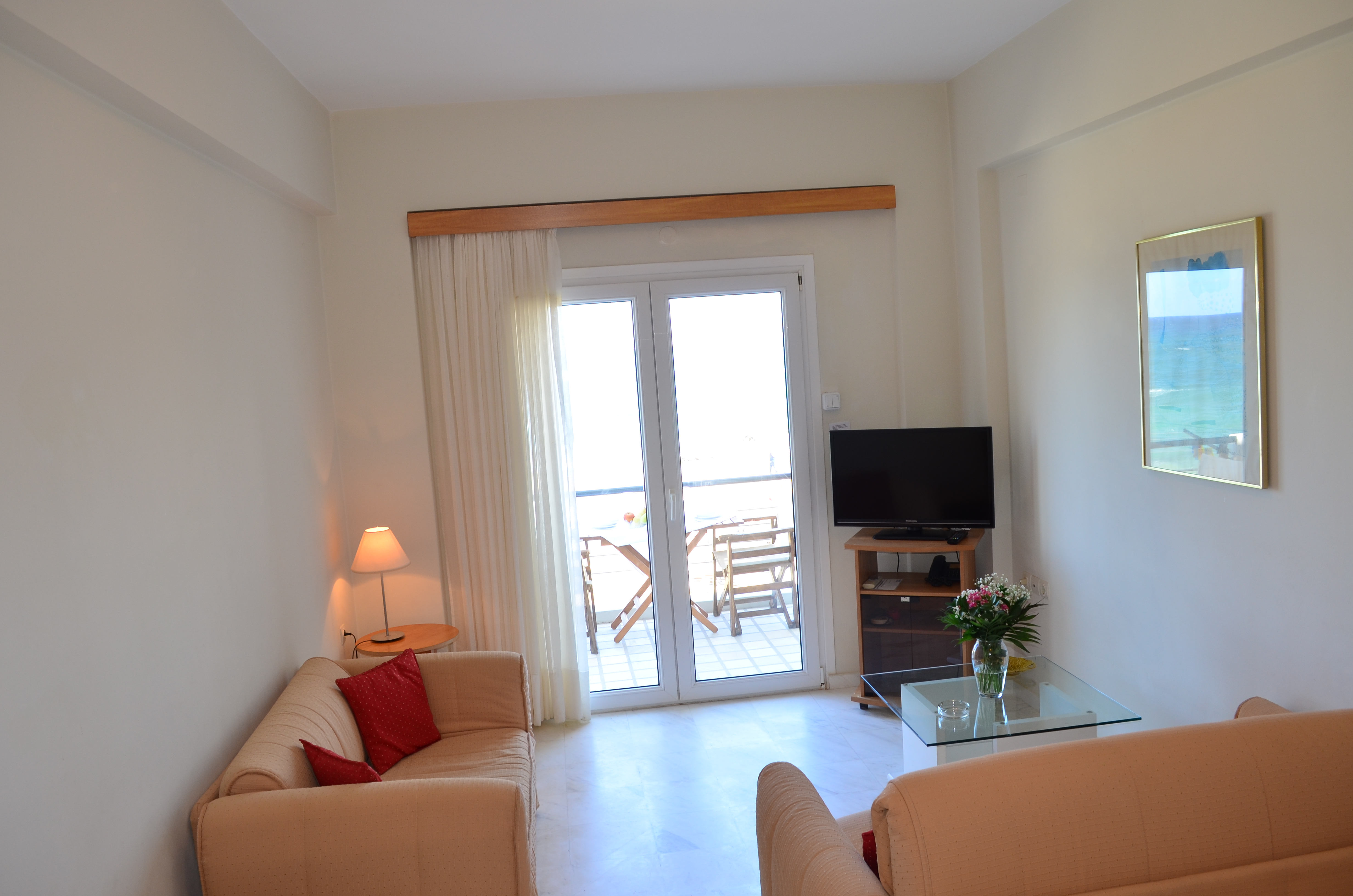 Sea Breeze Beis Apts