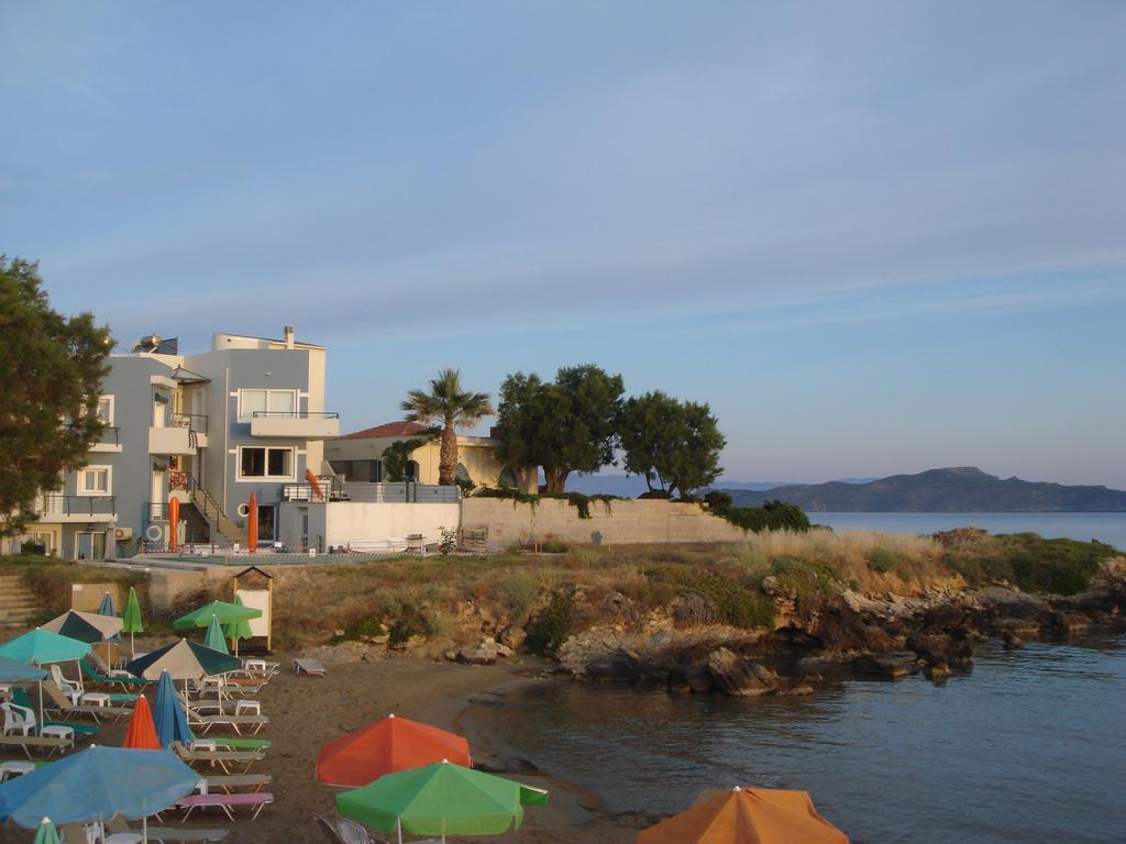 Sea Breeze Beis Apts