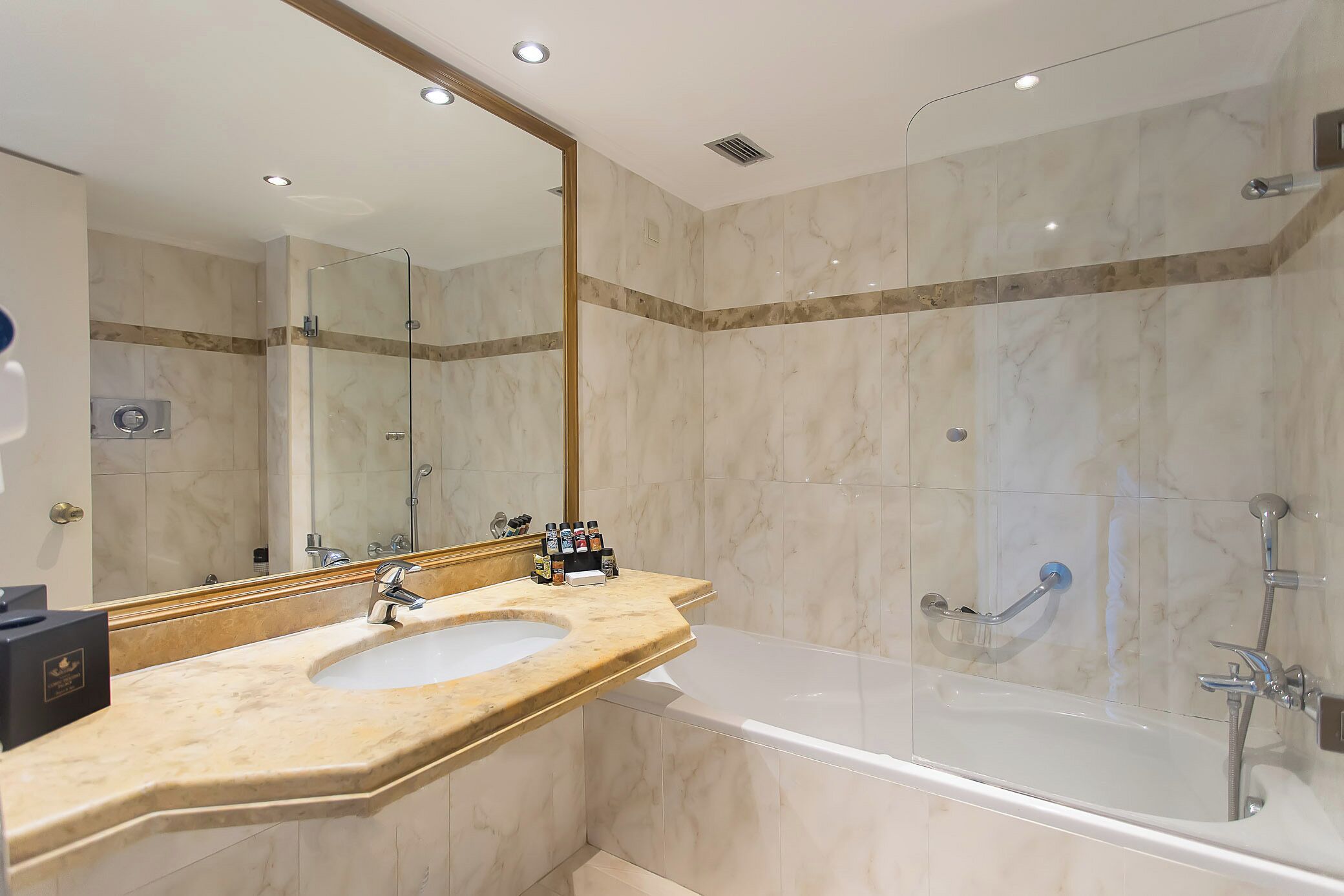 Corfu Holiday Palace