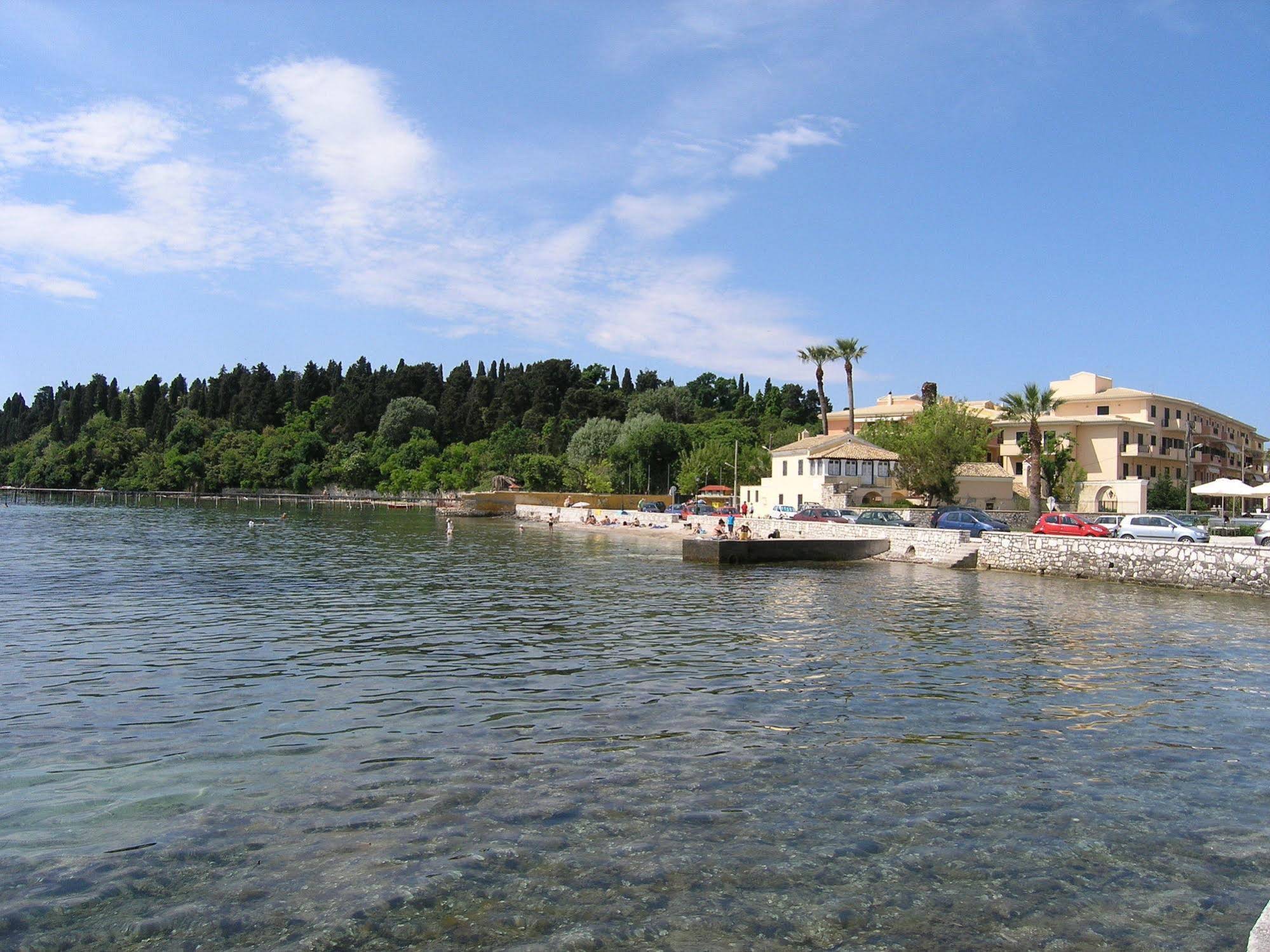 Garitsa Bay Apartment