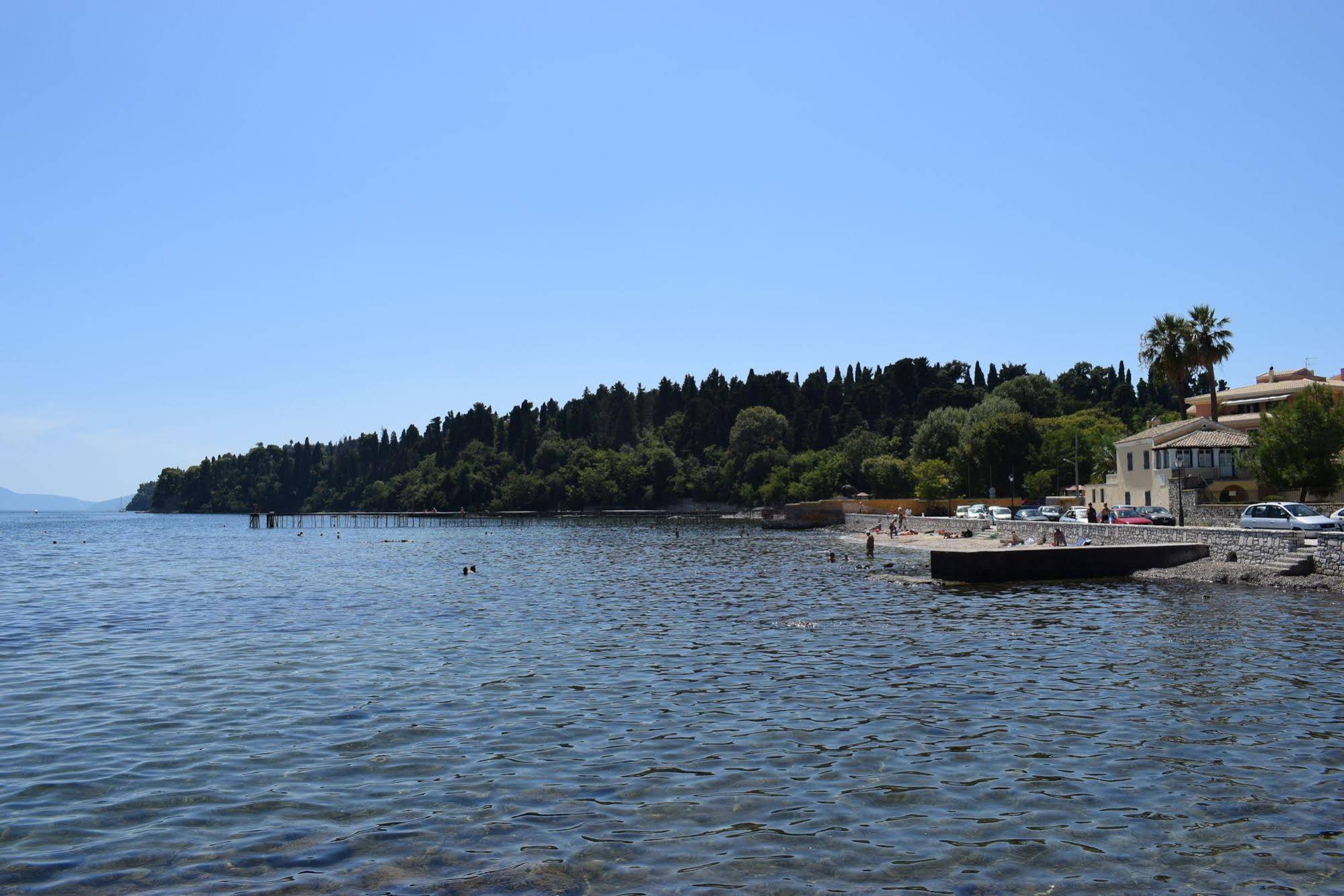 Garitsa Bay Apartment