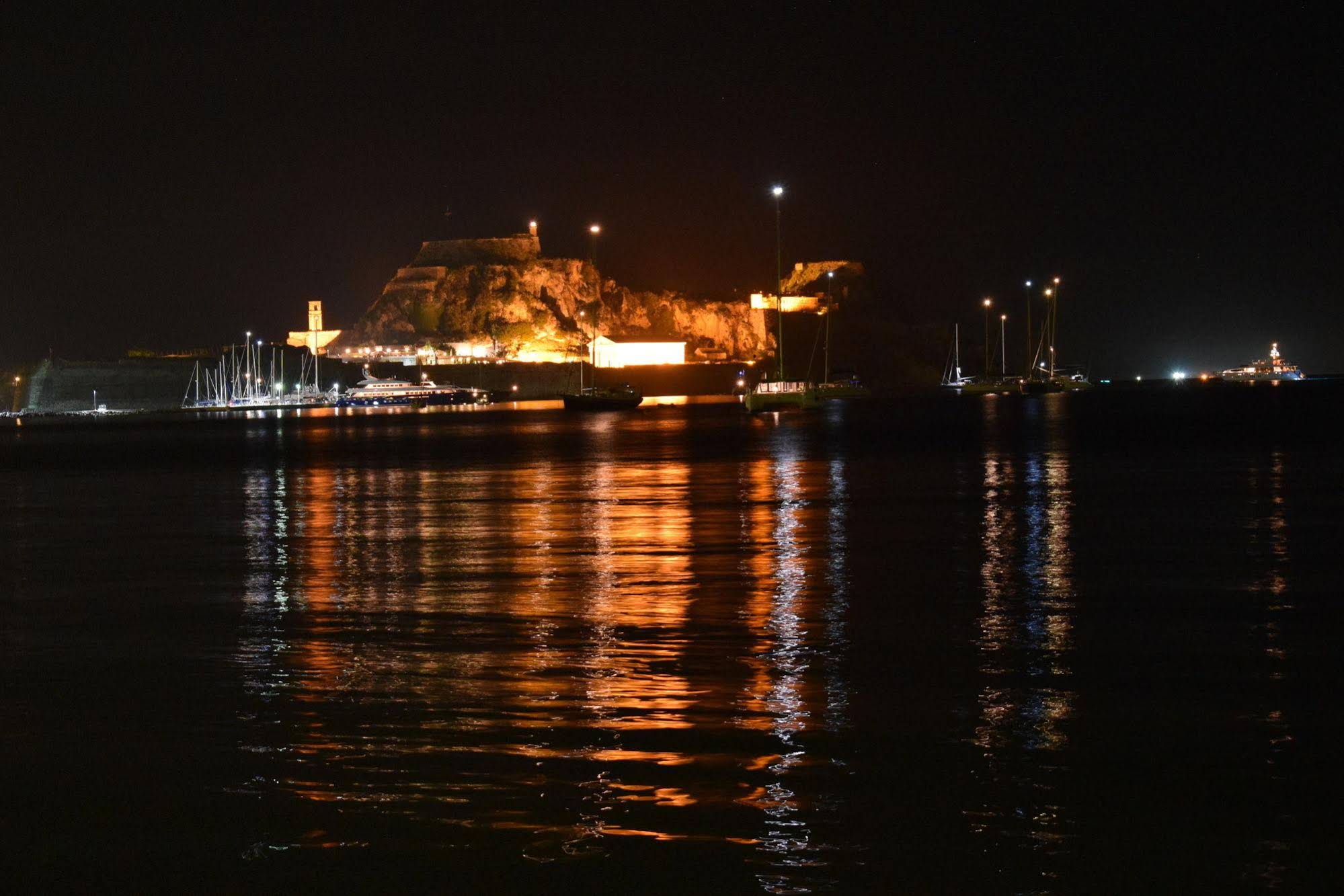 Garitsa Bay Apartment