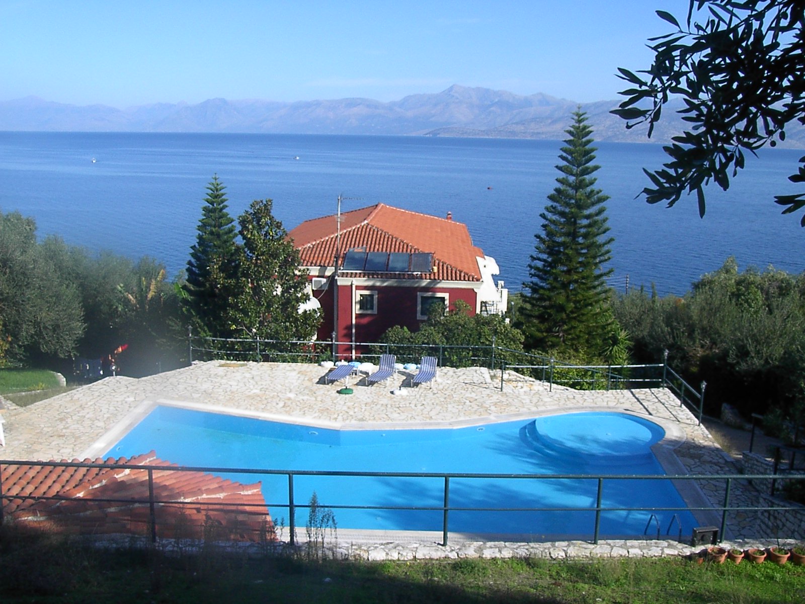 Apraos Bay