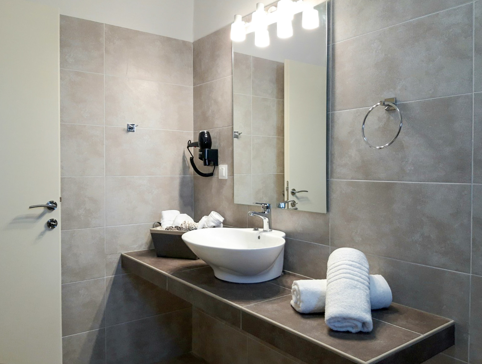 Aria Suites