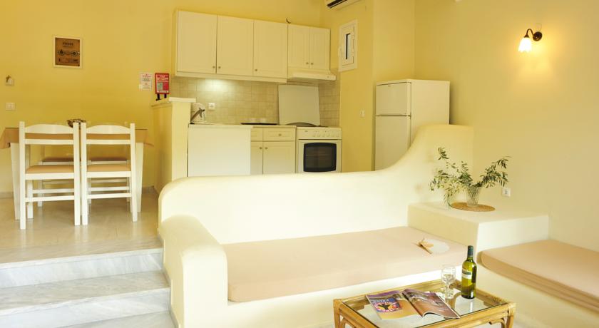 Balaris Apartments