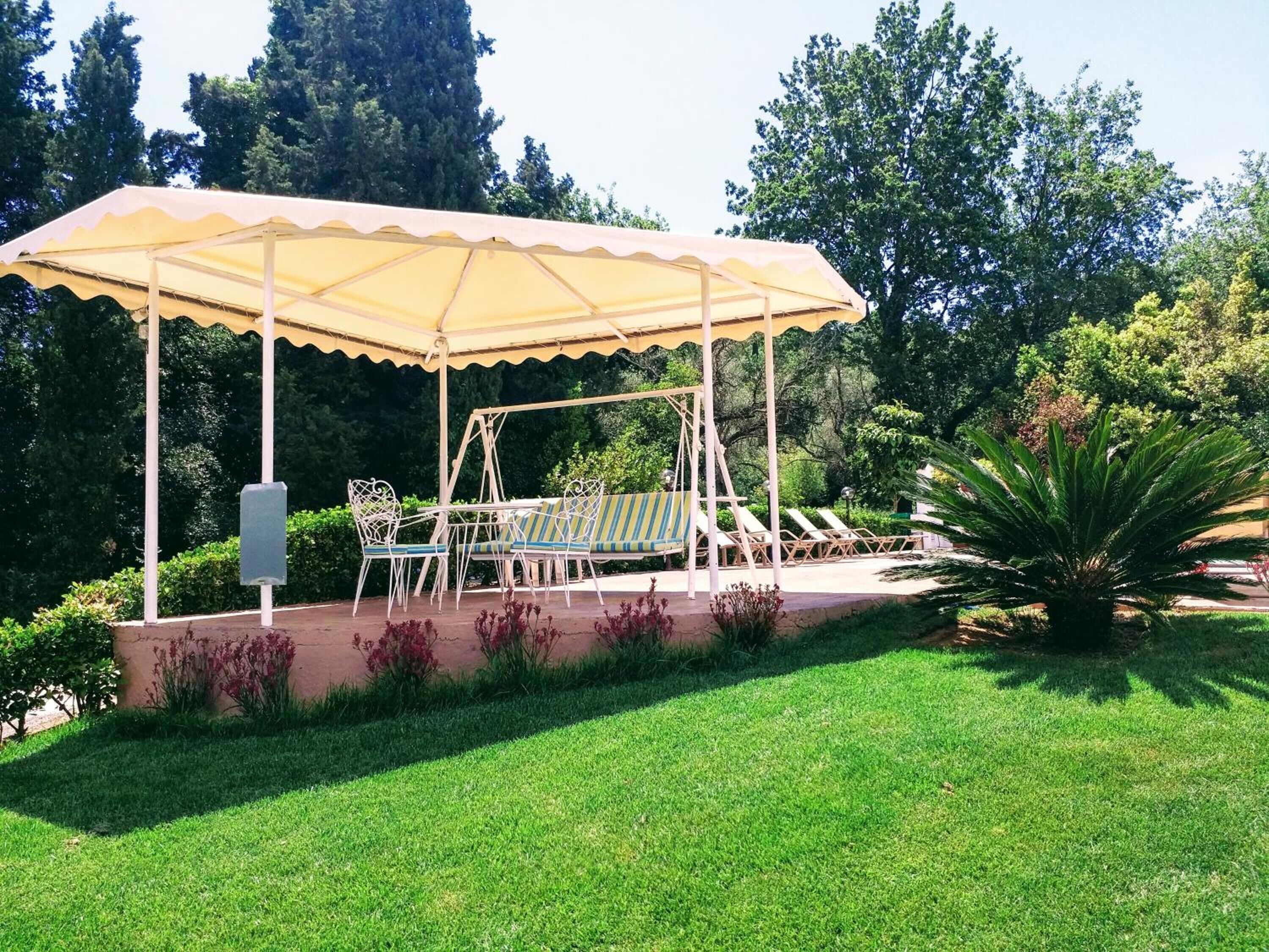 Summer Wine Friendly Resort