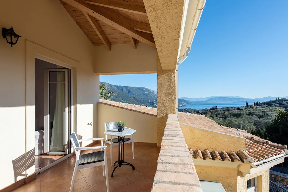 Villa Al'Azraa by Corfuescapes