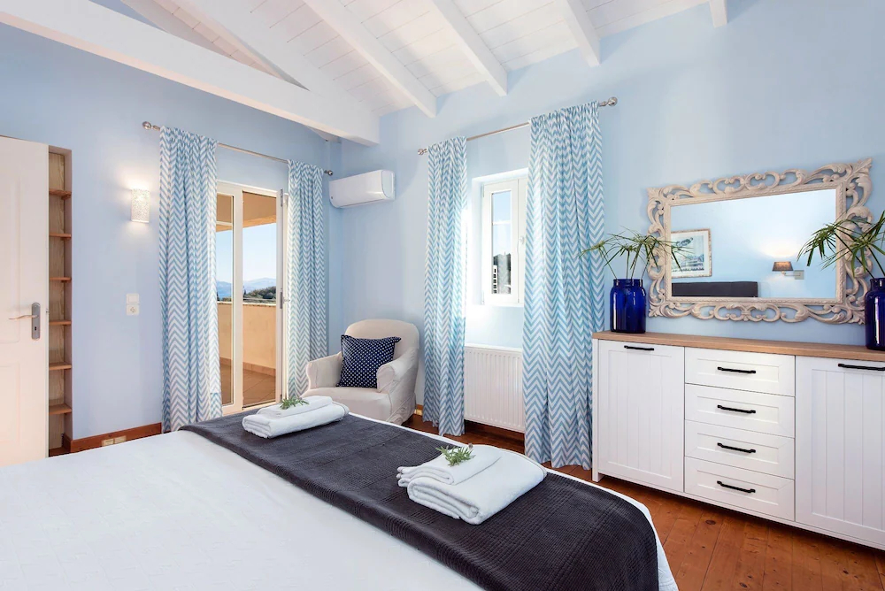 Villa Al'Azraa by Corfuescapes