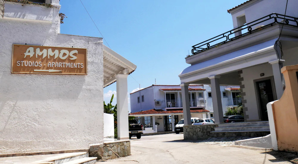 Ammos Apartments