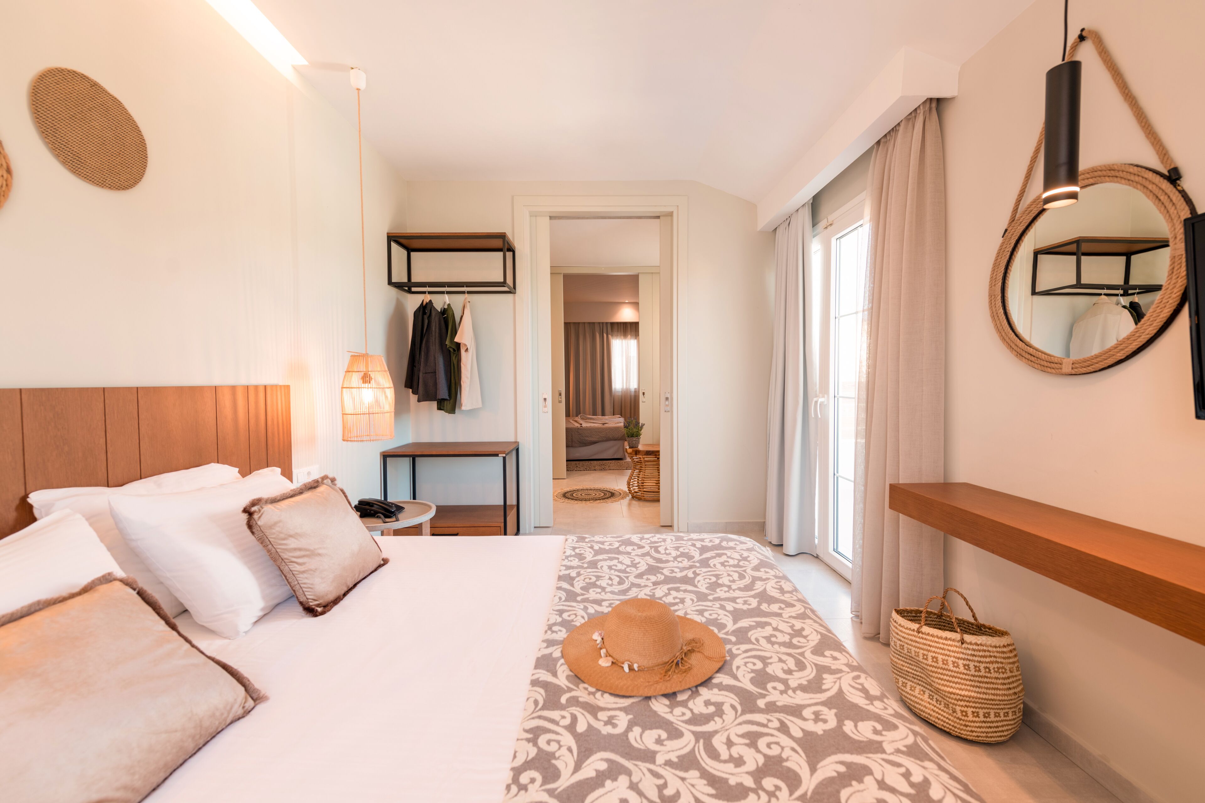 Ekati Mare Lifestyle Resort