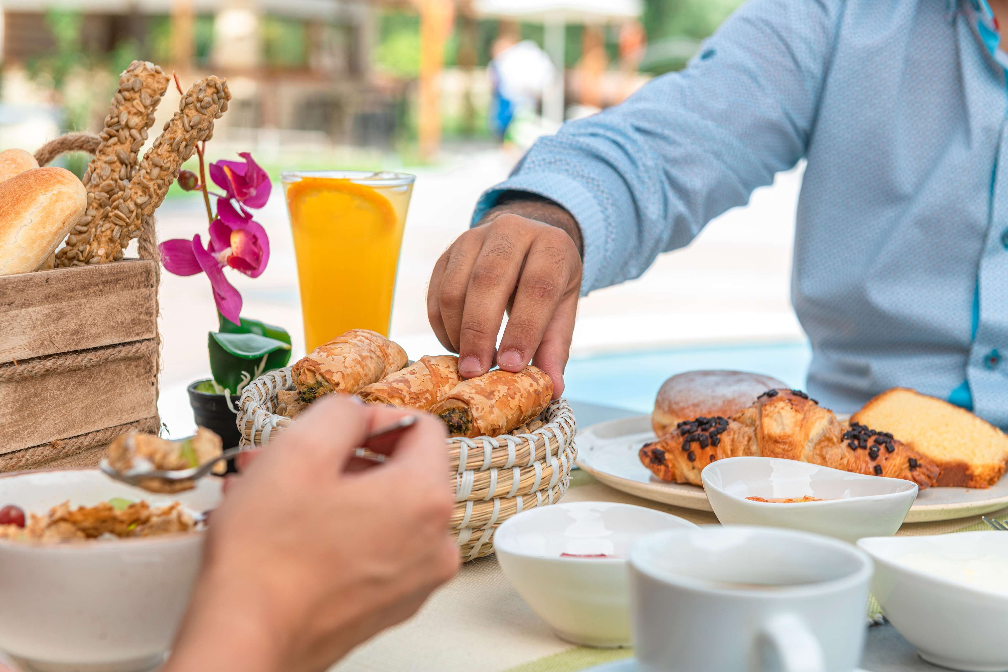 Ekati Mare Lifestyle Resort