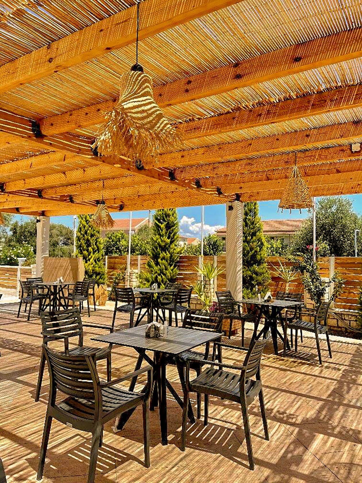 Ekati Mare Lifestyle Resort