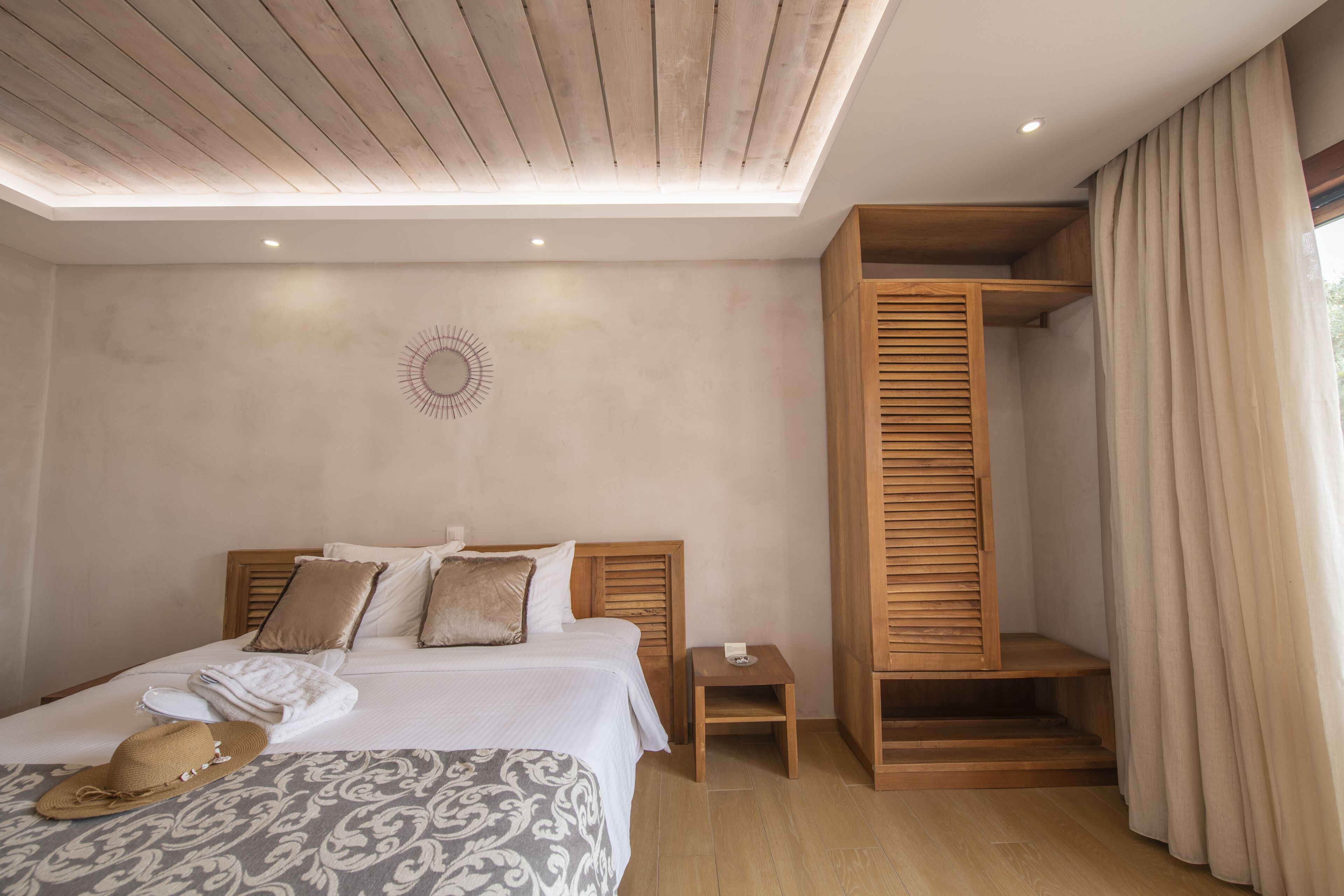 Ekati Mare Lifestyle Resort