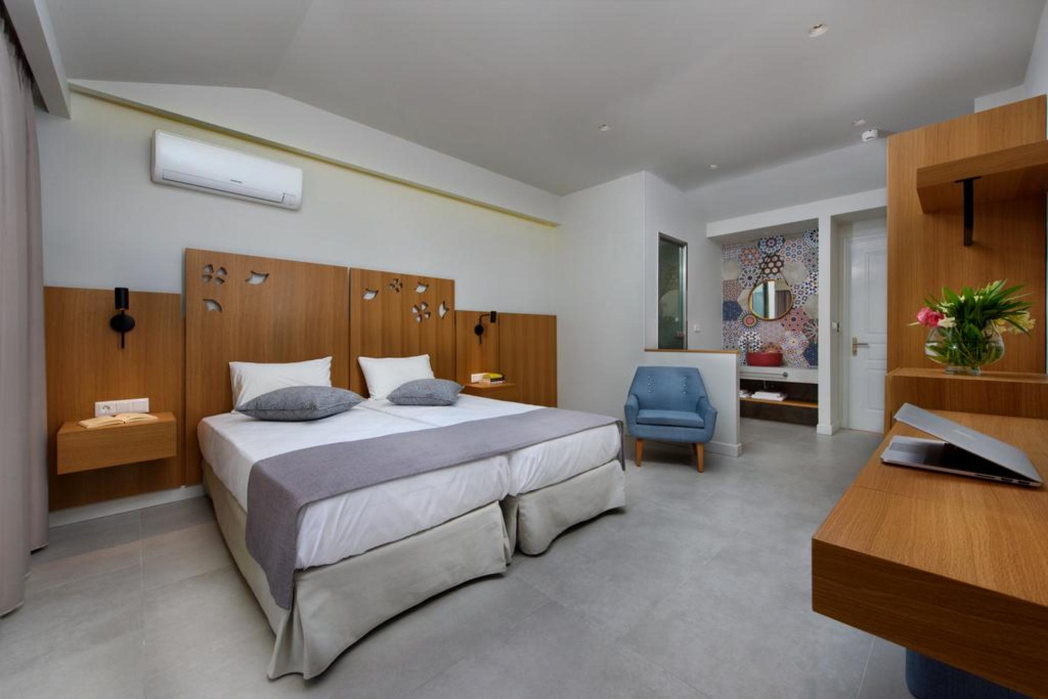 Olympion Village Hotel