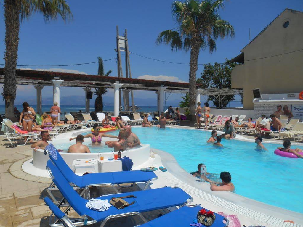Quayside Village Hotel