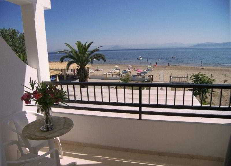 Cavomarina Beach Hotel