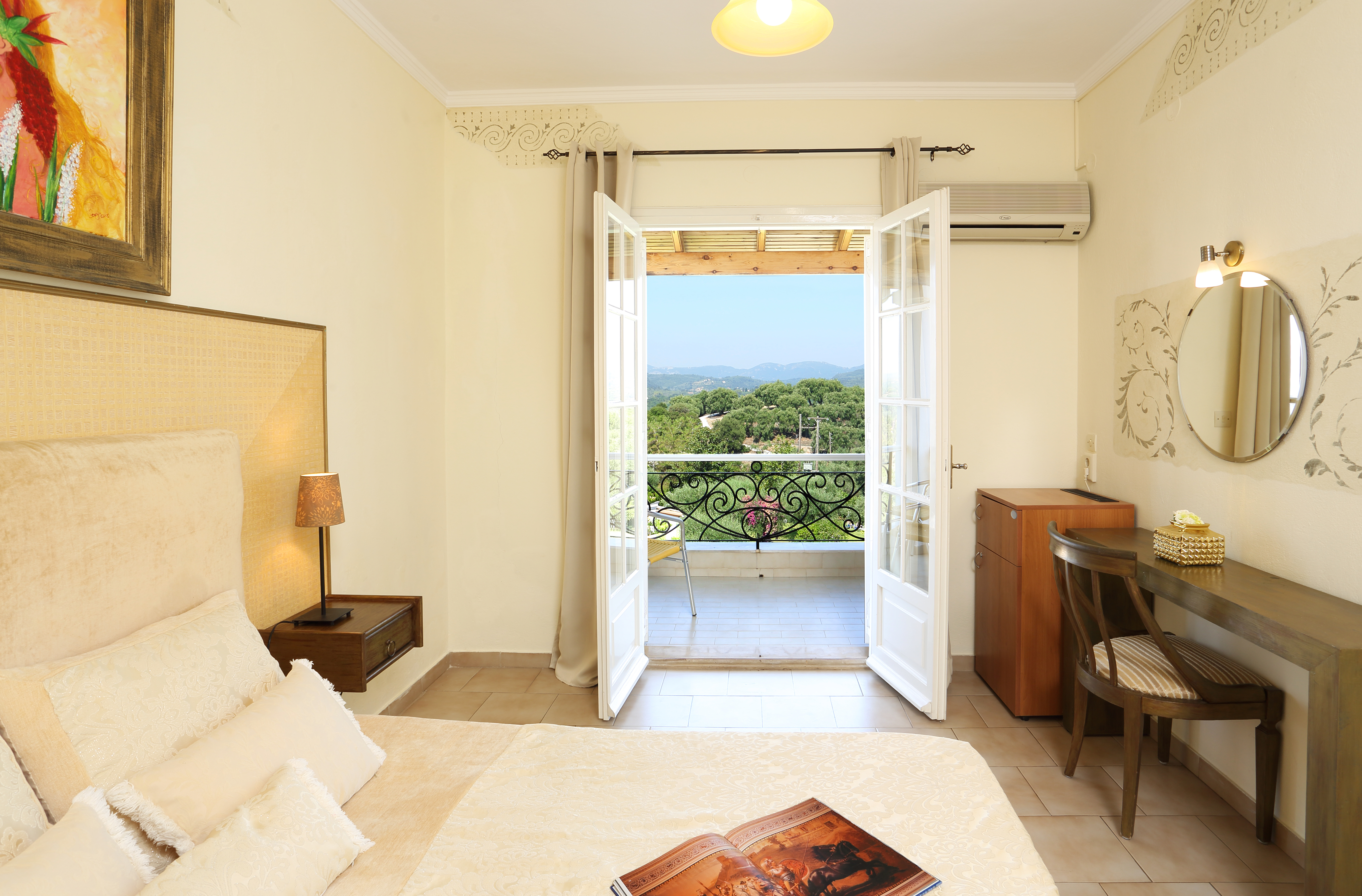 Nefeli Hotel