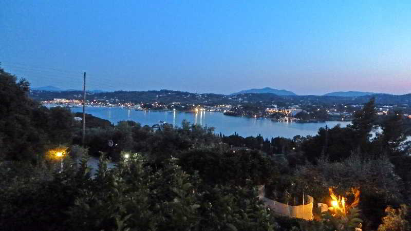Nefeli Hotel