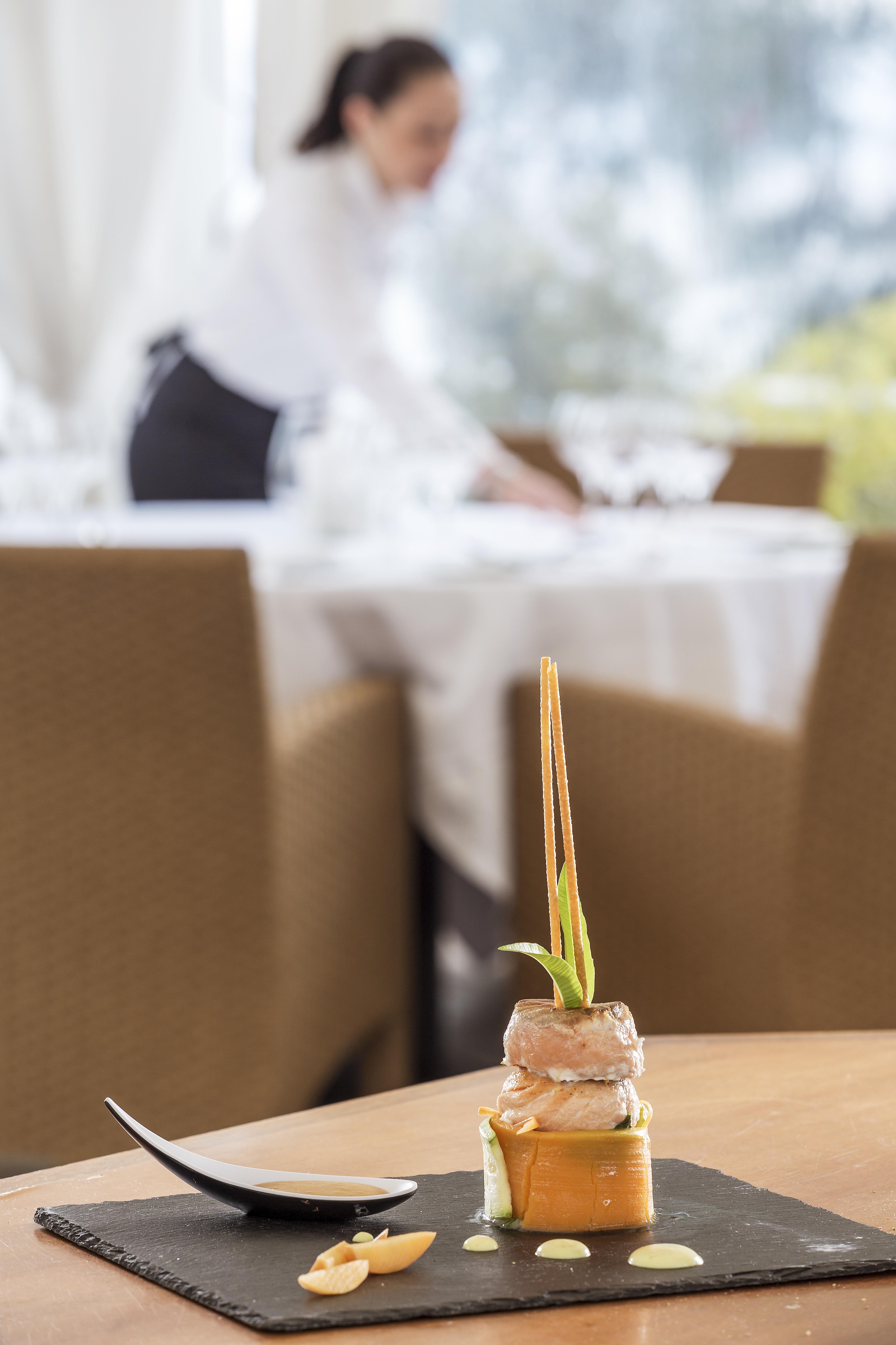 Kontokali Bay Resort & Spa