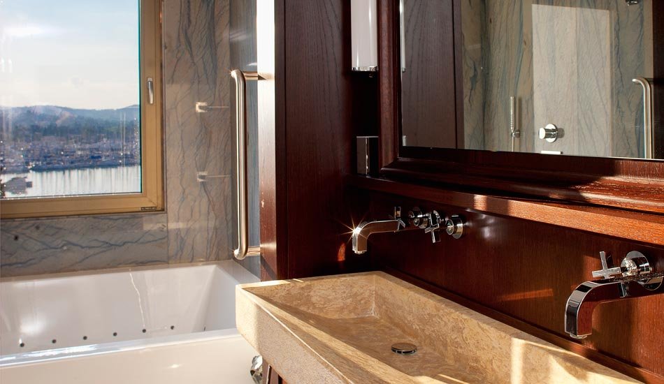 Kontokali Bay Resort & Spa