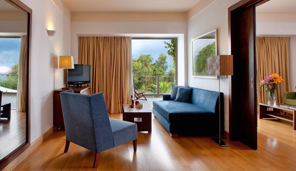 Kontokali Bay Resort & Spa