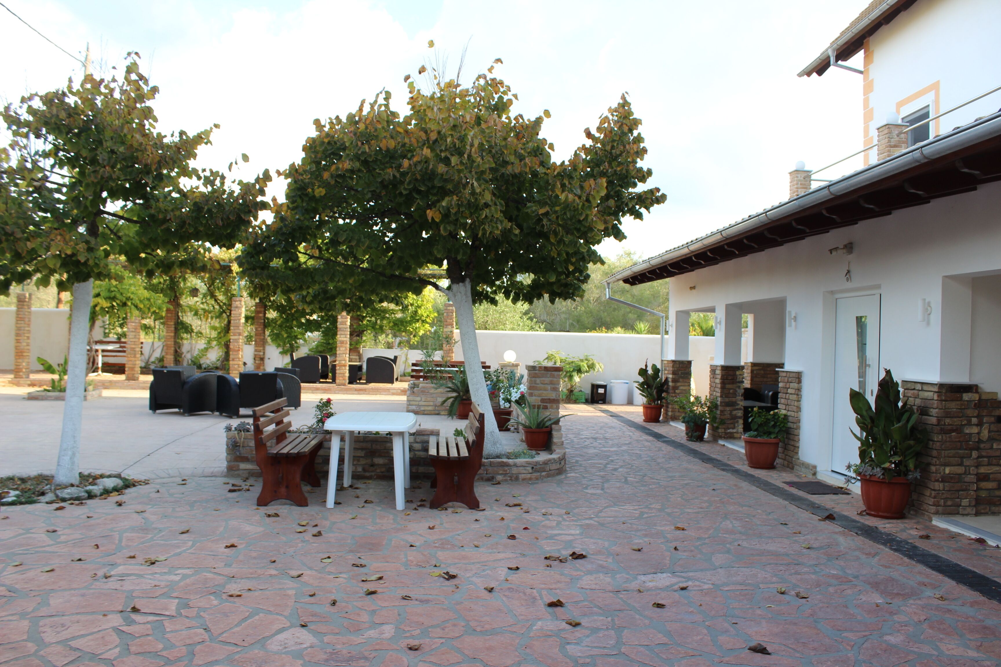 Anemomylos Lefkimmi Luxus Suites Hotel