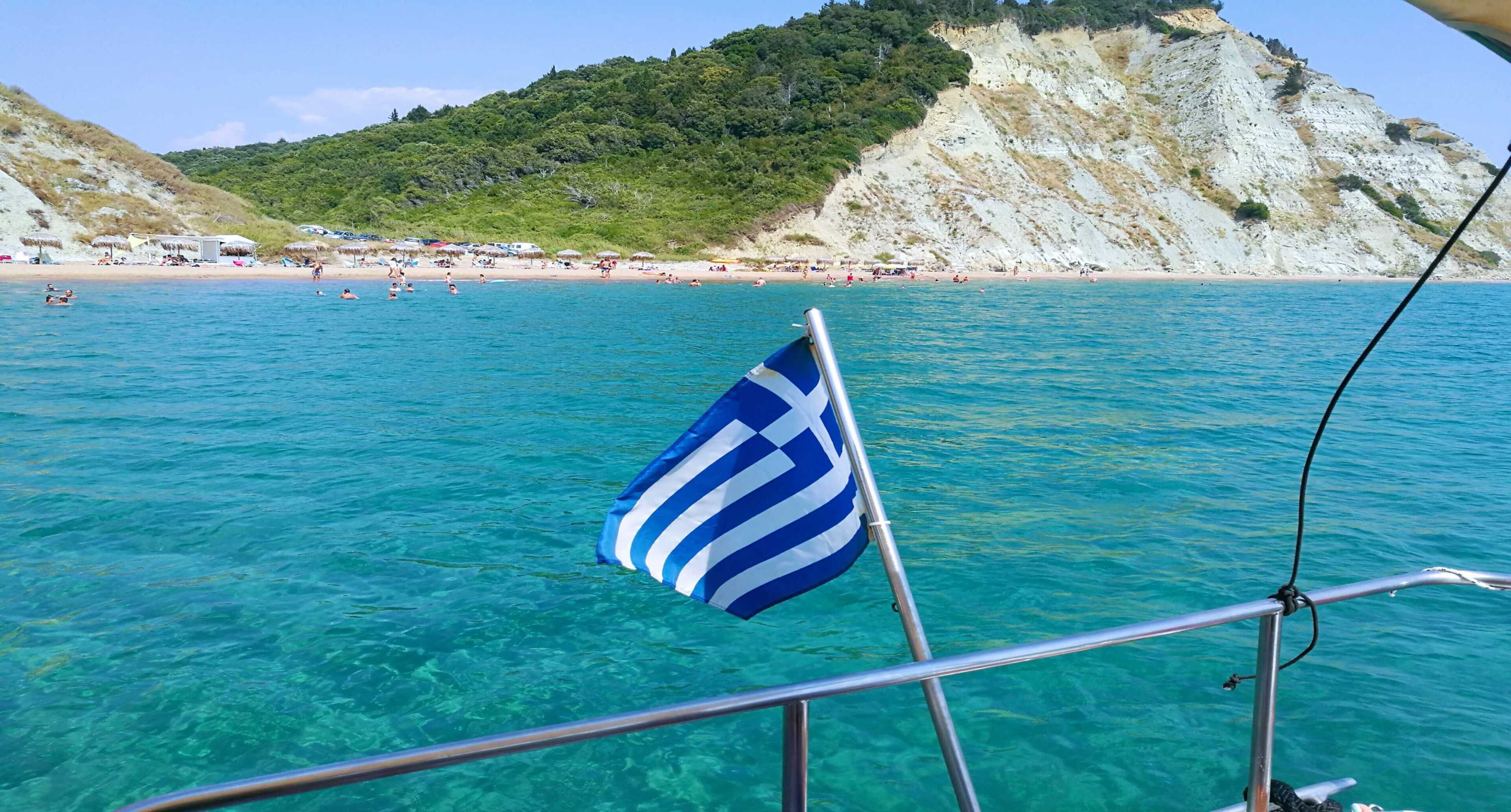 Anemomylos Lefkimmi Luxus Suites Hotel