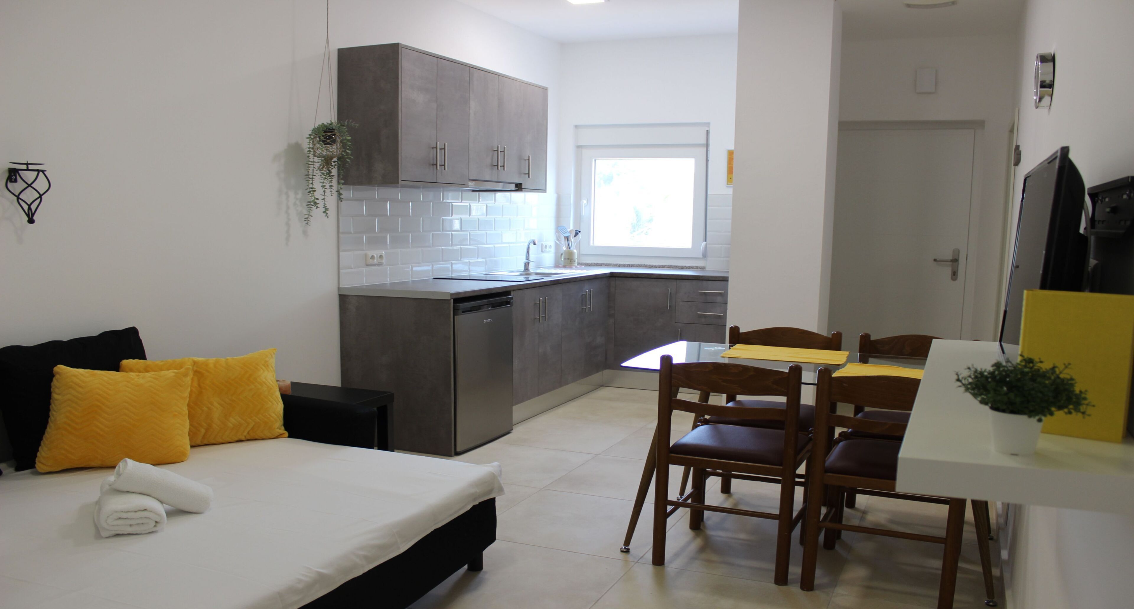 Anemomylos Lefkimmi Luxus Suites Hotel