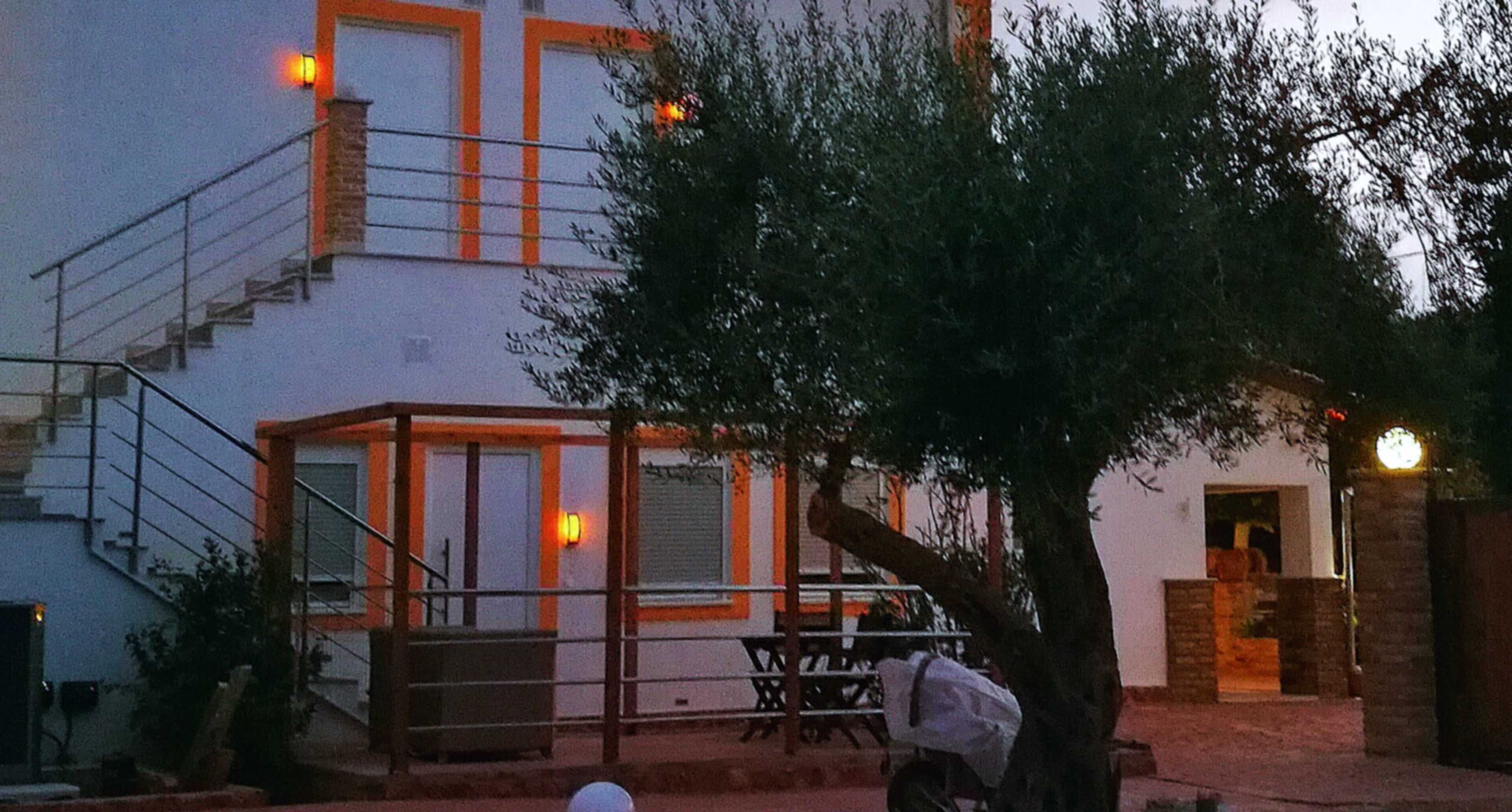 Anemomylos Lefkimmi Luxus Suites Hotel