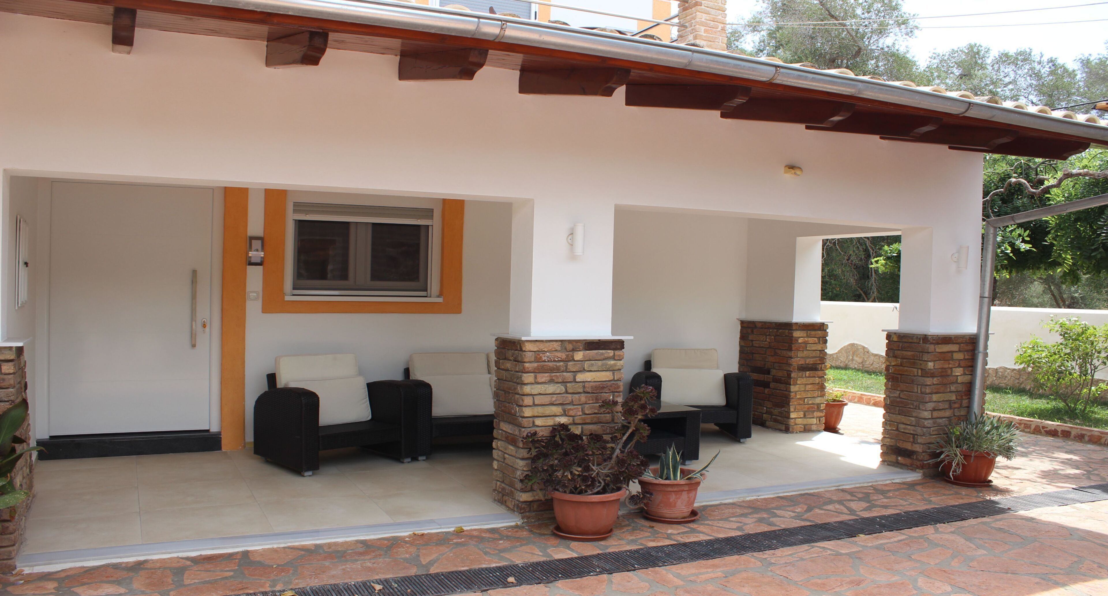 Anemomylos Lefkimmi Luxus Suites Hotel