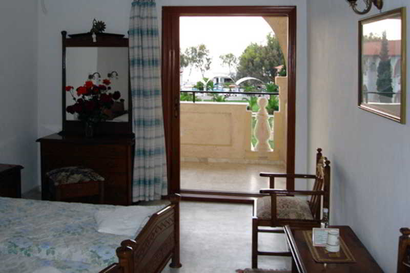 Conrad Corfu