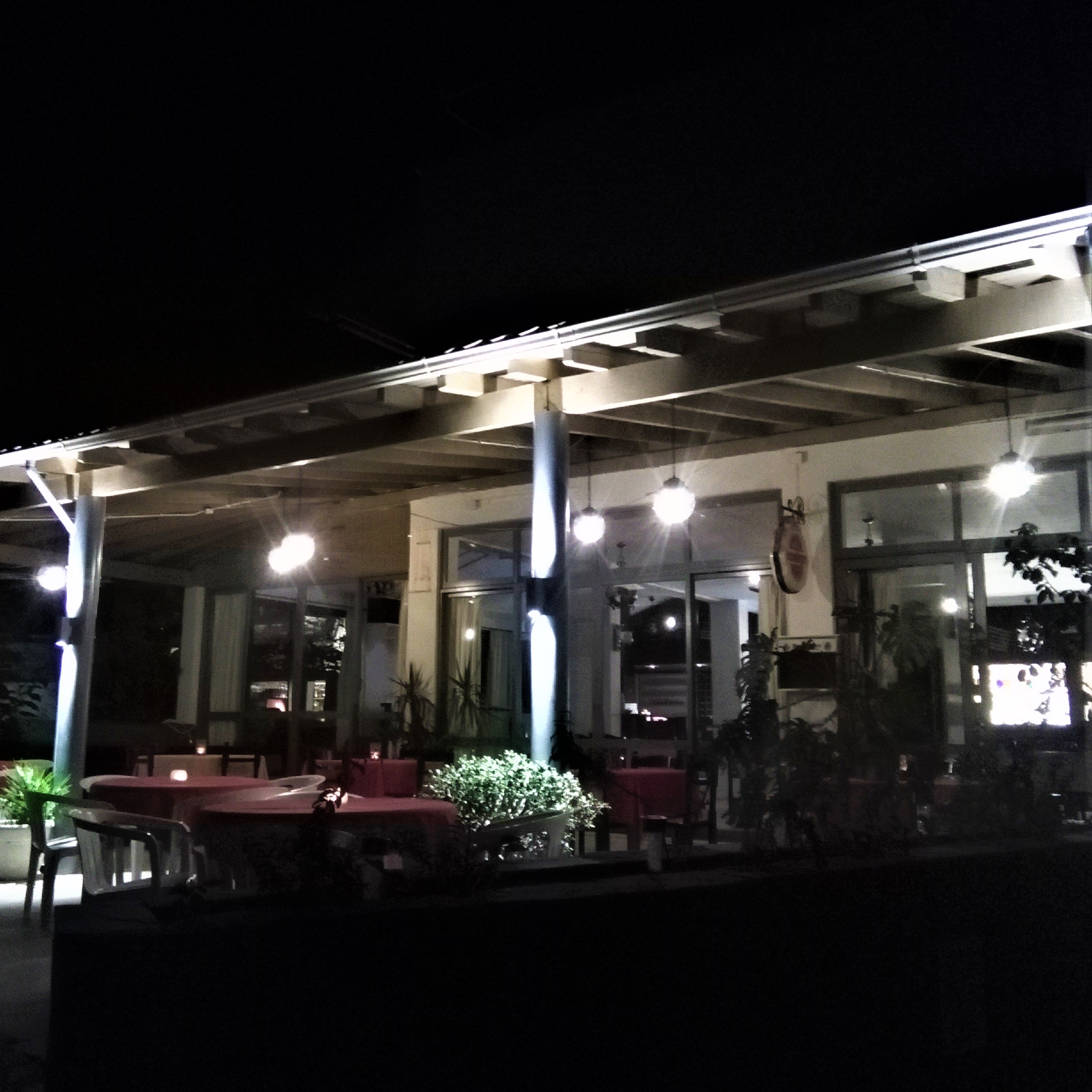 Aragorn Hotel