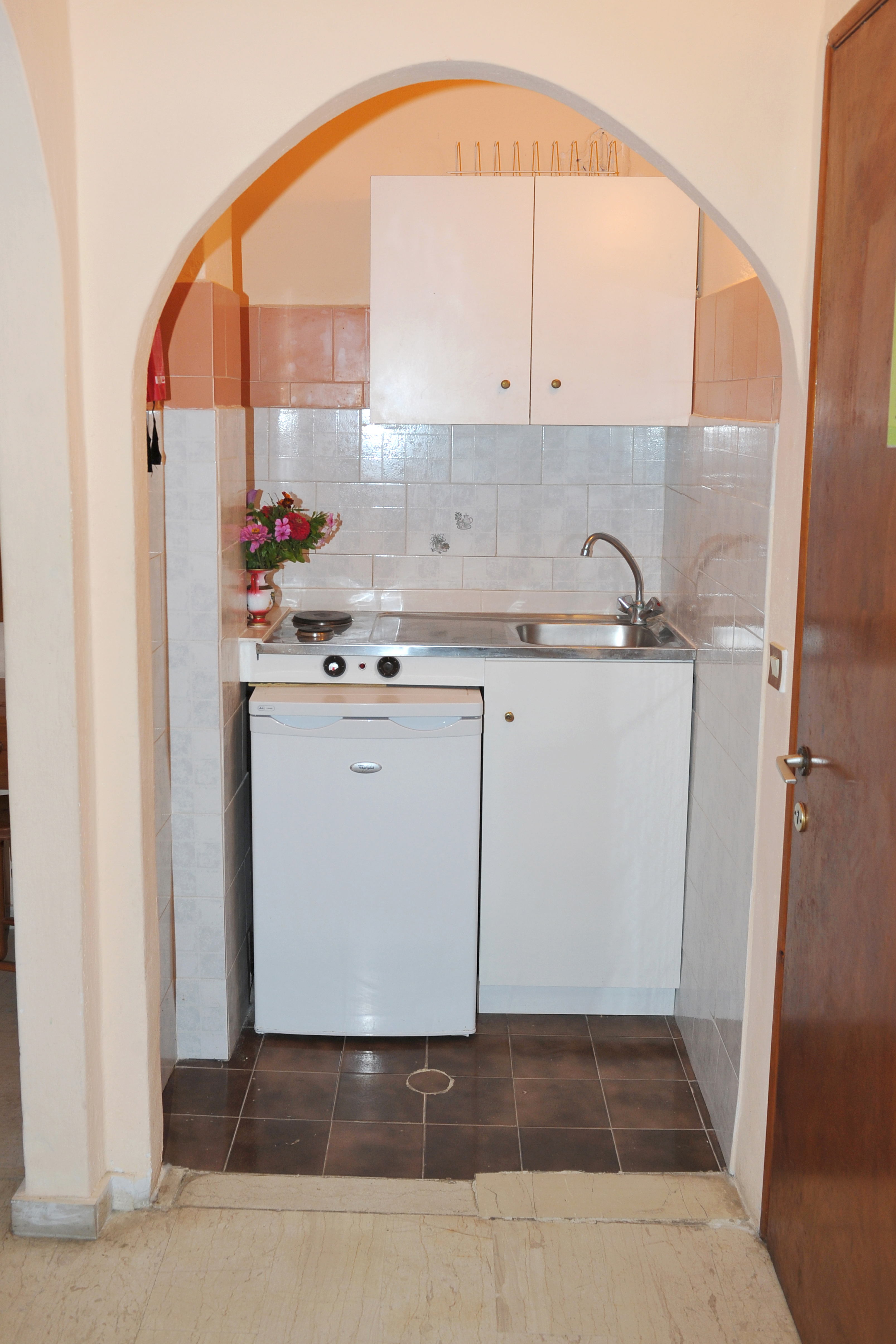 Makis Louvlis Apartments & Studios